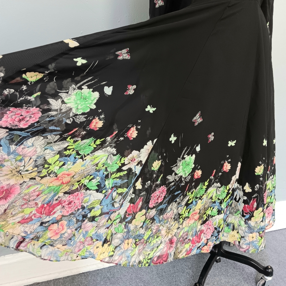 Floral Black Maxi Dress - Picture 13 of 16